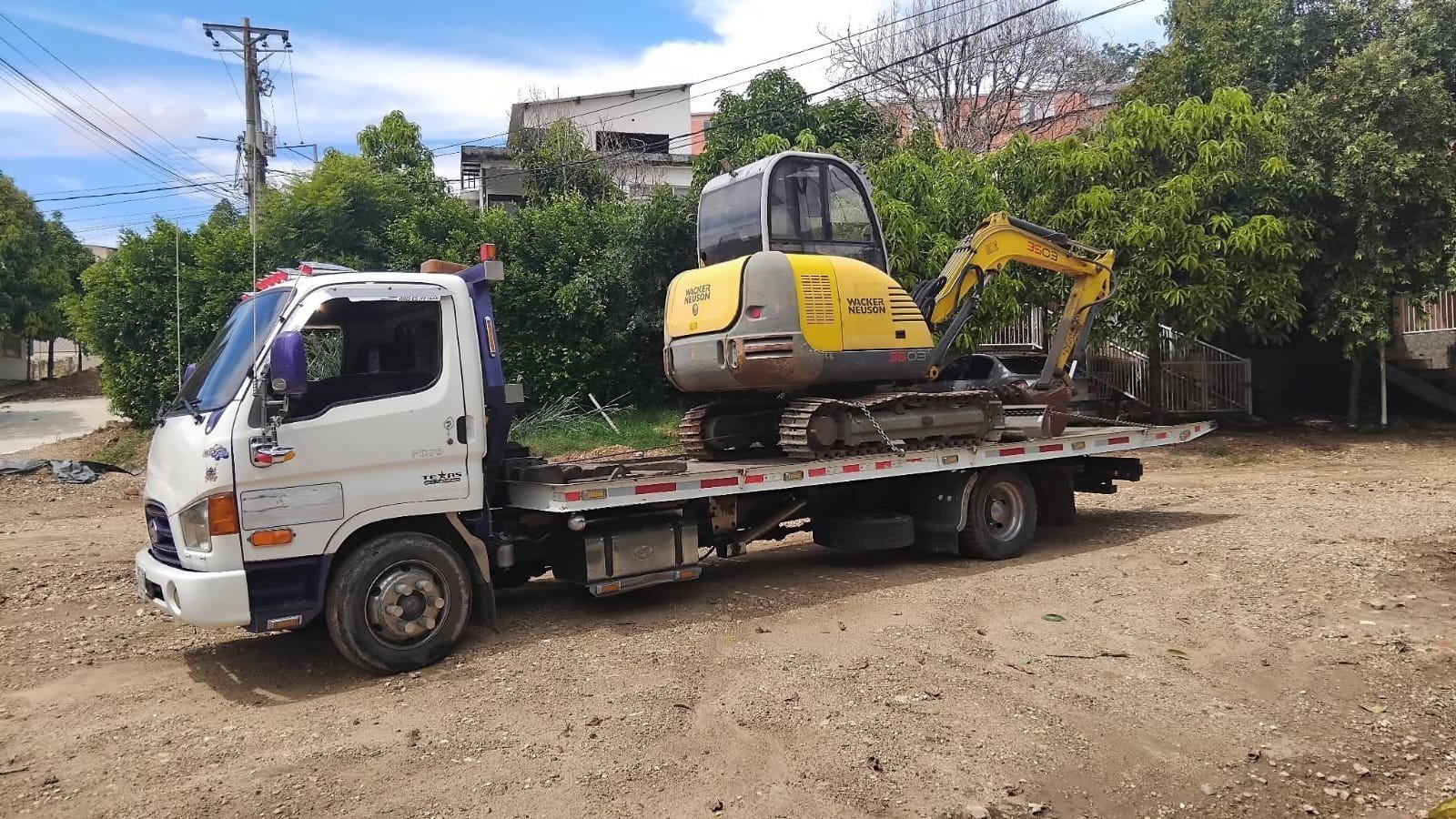 Transporte de maquinaria pesada industrial